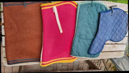 Schabracken, Satteldecken