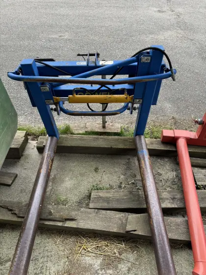 Göweil hydraulische Ballenzange Rundballenzange