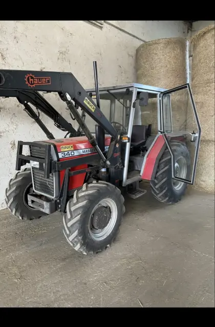 Massey Ferguson 340 Allrad mit Frontlader