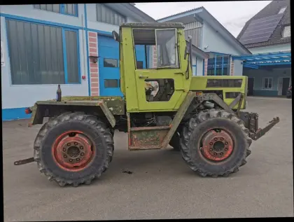MB Trac Komplettrad  Reifen mit Felgen und Schneeketten