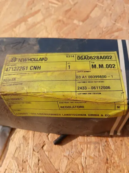 New Holland TSA 100 Regulator