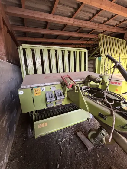 Diverse Landmaschinen zu verkaufen wegen Betriebsaufgabe