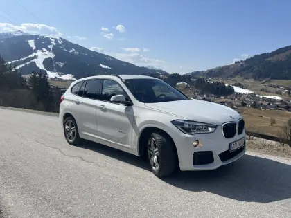BMW X1 xDrive18d M-Paket Vollausstattung
