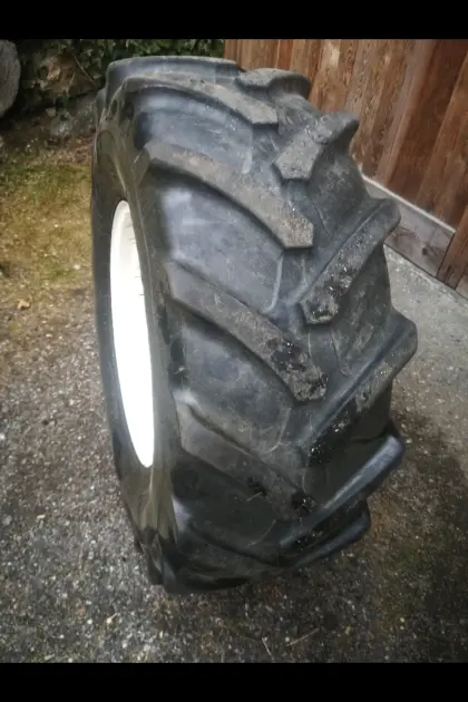 Kompletträder für Steyr, New Holland, Case.