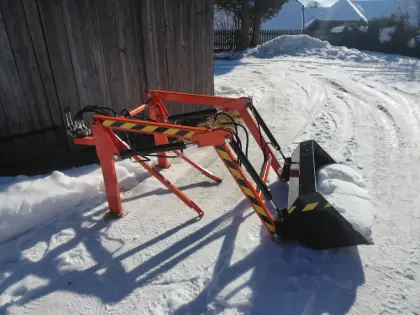 Frontlader für Kubota B1600