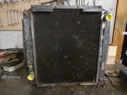 Kühler für Geo Trac 103