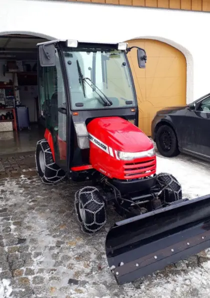 Iseki SXG, Massey Ferguson 2927X