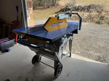 Tischwipp-Säge TWS 700, 7,5 kW Motor (Binderberger)