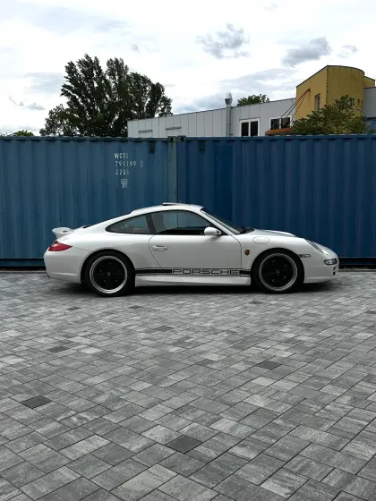 Porsche 911 Modell 977 Carrera S