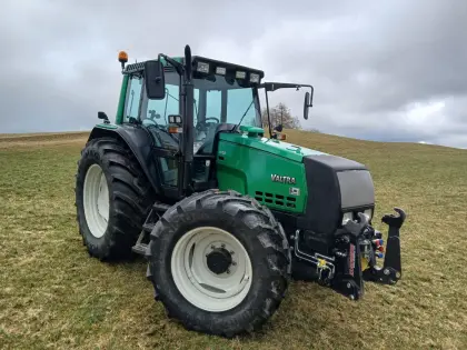 Verkaufe Valtra 6750