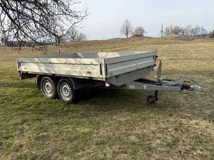 PKW Anhänger auflaufgebremst 2.000 kg zgg. 300x210 cm