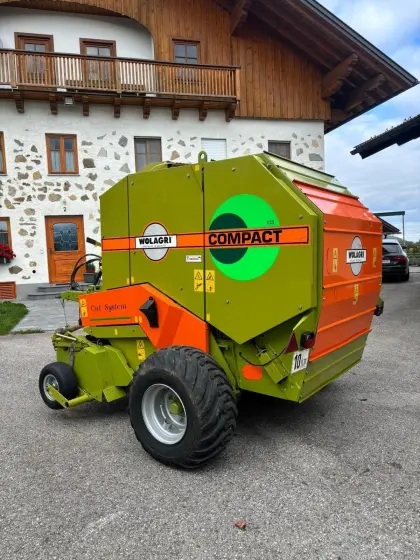 Rundballenpresse Wolagri Compact