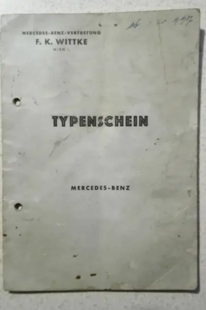 Konvolut an Typenscheinen und Betriebsanleitung