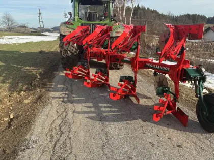 Vogel & Noot 1.000 Vario Pflug