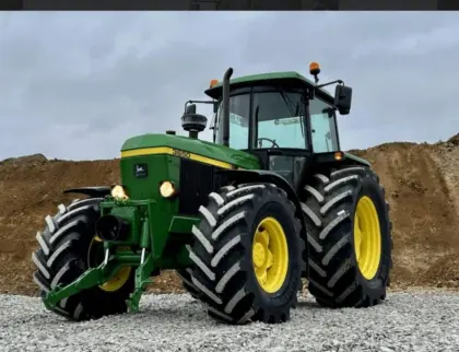 Suche John Deere 3650