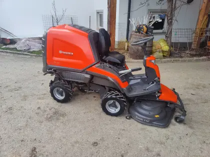Husqvarna RC 320TS AWD