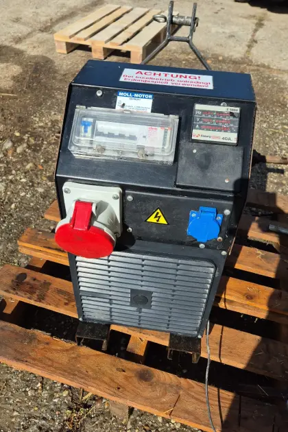 Moll-Motor Zapfwellen-Notstromaggregat