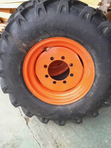 Mähdrescherreifen für Allradachse