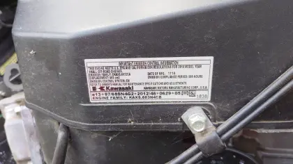 John Deere X305R Rasentraktor Aufsitzmäher