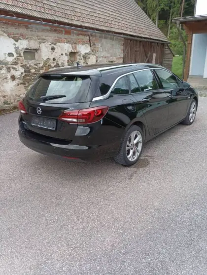Opel Astra Sport