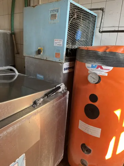 Milchwanne mit Wärmerückgewinnung und Boiler