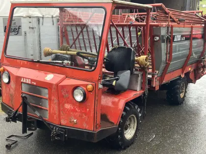 Aebi TP35 mit neuem Kubota-Motor