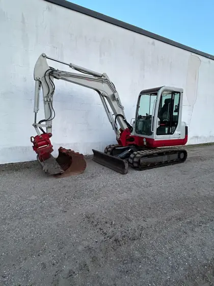 Takeuchi TB 145