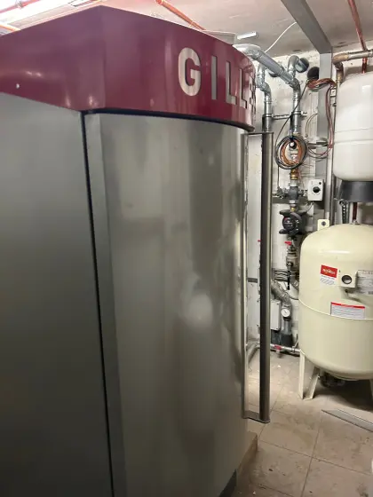 Gilles Hackschnitzelheizung 160 kW neuwertig!