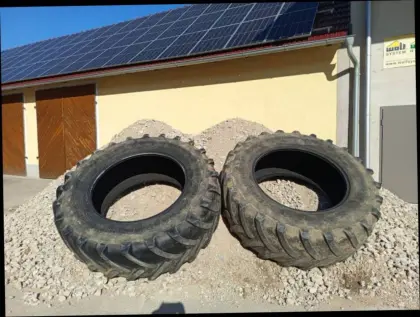 Zu verschenken 1stk 650/65r42 Michelin XM 108