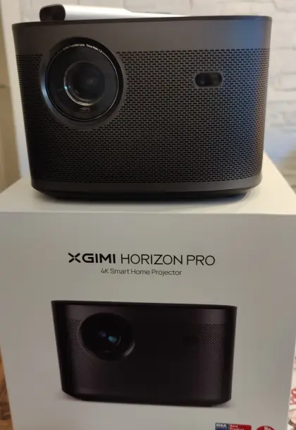 Xgimi Horizon Pro 4K Beamer 2.200 ANSI Lumens