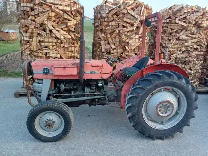 MF 135 Massey Ferguson
