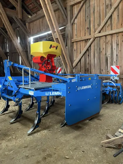 Lemken Karat 9/300