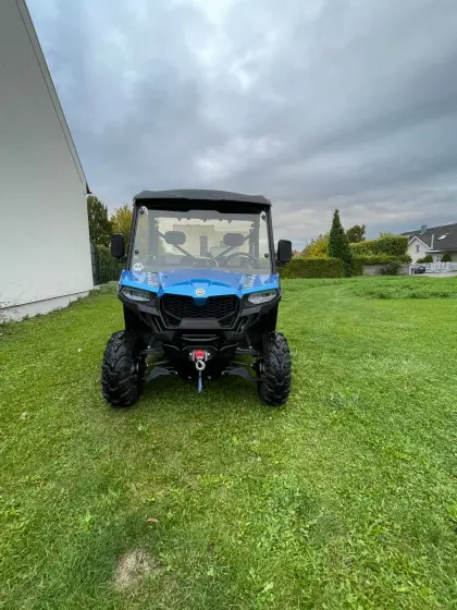 CF MOTO UFORCE 600