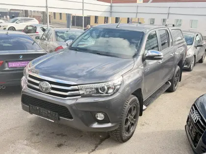 Toyota Hilux DK Lounge 4x4 2,4 D-4D TOP gepflegt