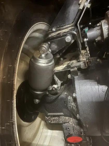 Kabinen Luftfederung S matic Steyr CVT, Case CVX, New Holland TVT