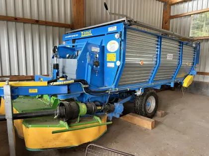 Mähladewagen ZAMET T635