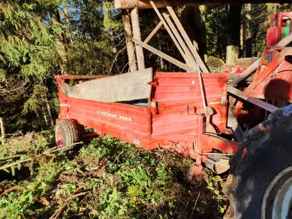 Miststreuer Pöttinger 3100B