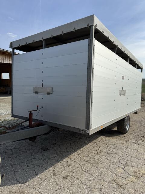 Viehanhänger, Viehwagen