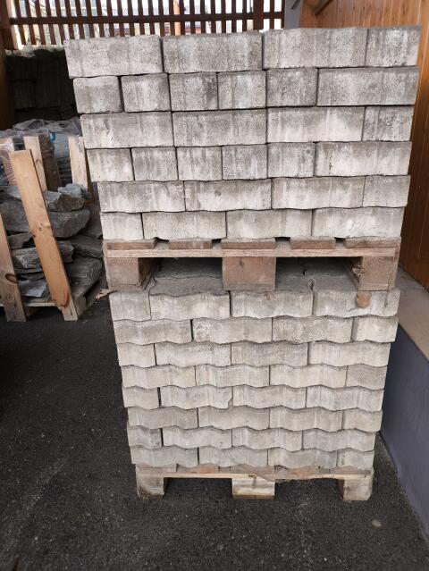 Betonpflaster, Wellenstein, Schwerlastpflaster