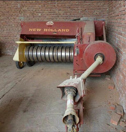 Kleinballenpresse New Holland