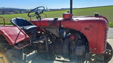 Steyr Traktor T84