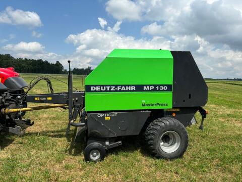 Ballenpresse Deutz-Fahr MP130