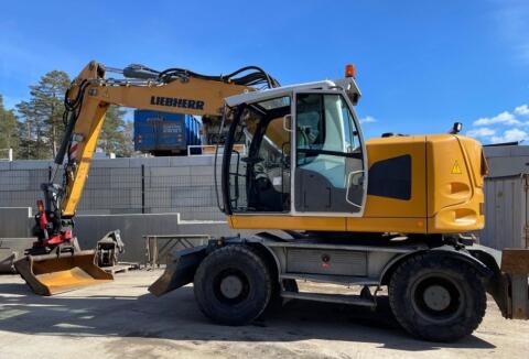 2013 Liebherr A 918