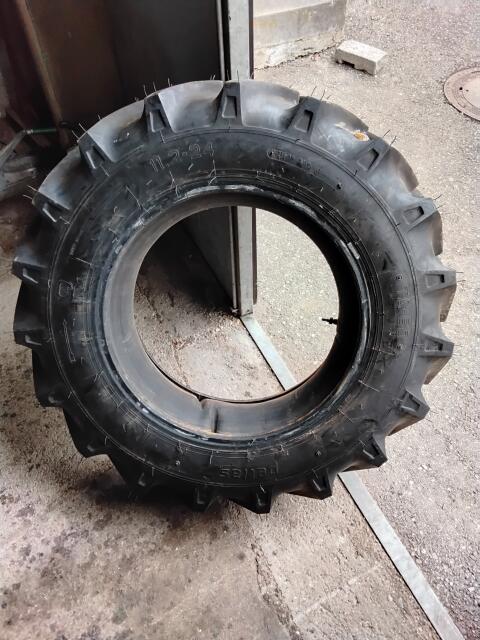 Steyr T180, Reifen 11,2 - 24