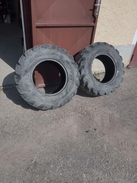 Laderreifen 12.5 80 18