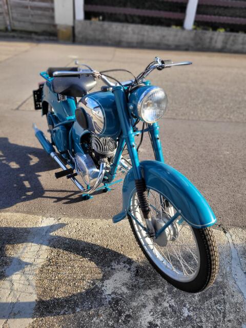 Seltenes Motorrad Peugeot 125 ccm Typ 556 TL - 4 Oldtimer
