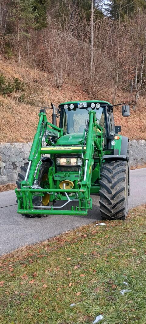 Verkaufe John Deere 6630