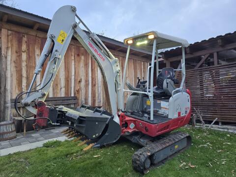 Takeuchi TB216