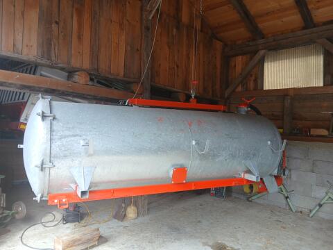 Bauer Aufbau-Güllefass 2.500 l