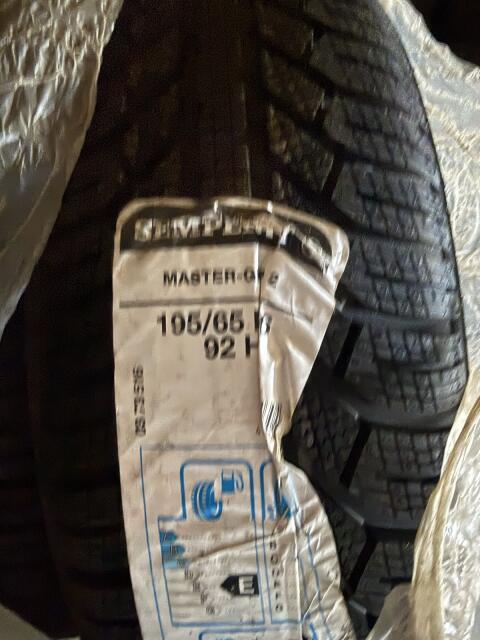 Semperit 195/65/16 Neu 2 St